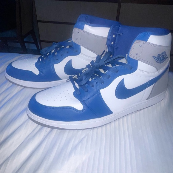 Air Jordan Nike Air Jordan Retro High OG Shoes True Blue DZ5485